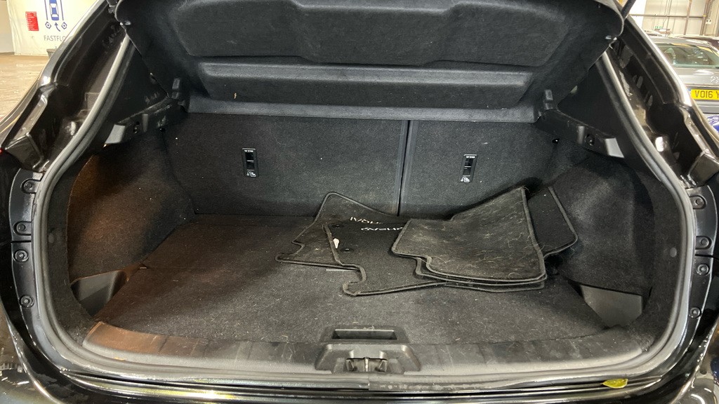 Used Nissan Qashqai 2016 for sale - 76536794: Photo 7