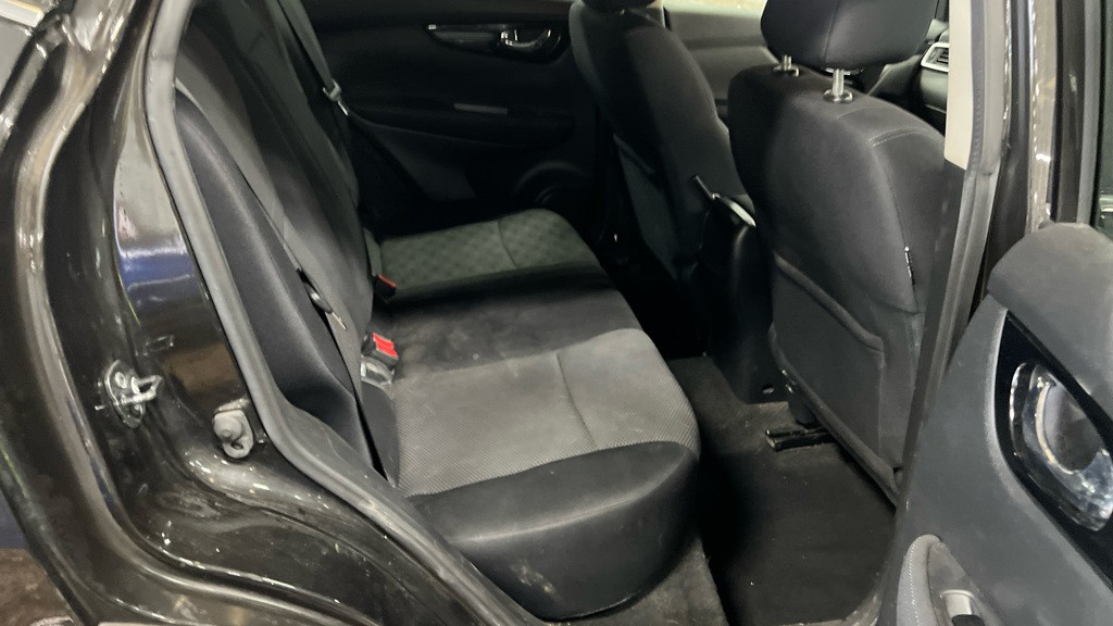 Used Nissan Qashqai 2016 for sale - 76536794: Photo 8