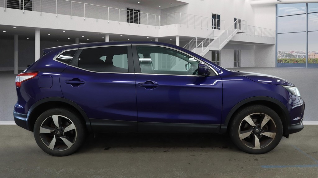 Used Nissan Qashqai 2015 for sale - 77881095: Photo 5