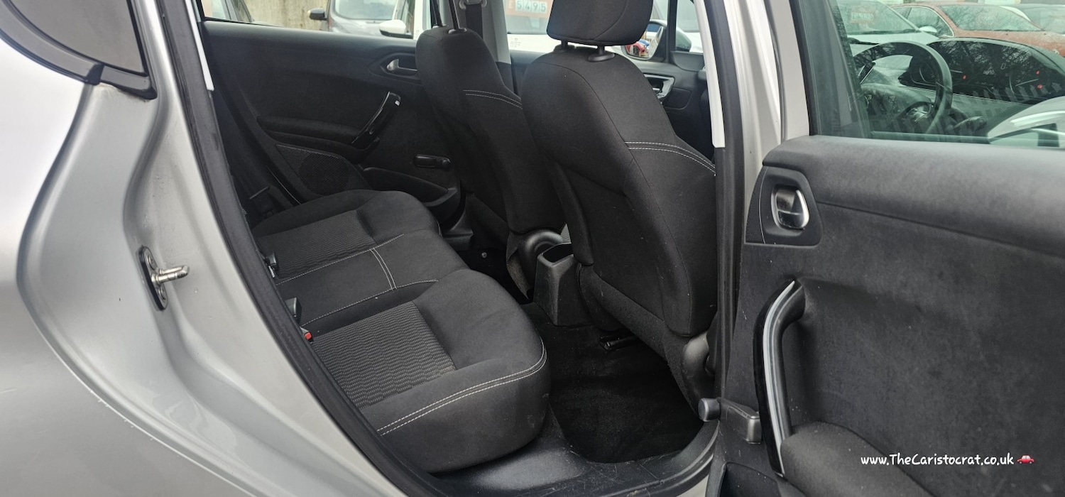 Used Peugeot 208 2016 for sale - 77349730: Photo 13