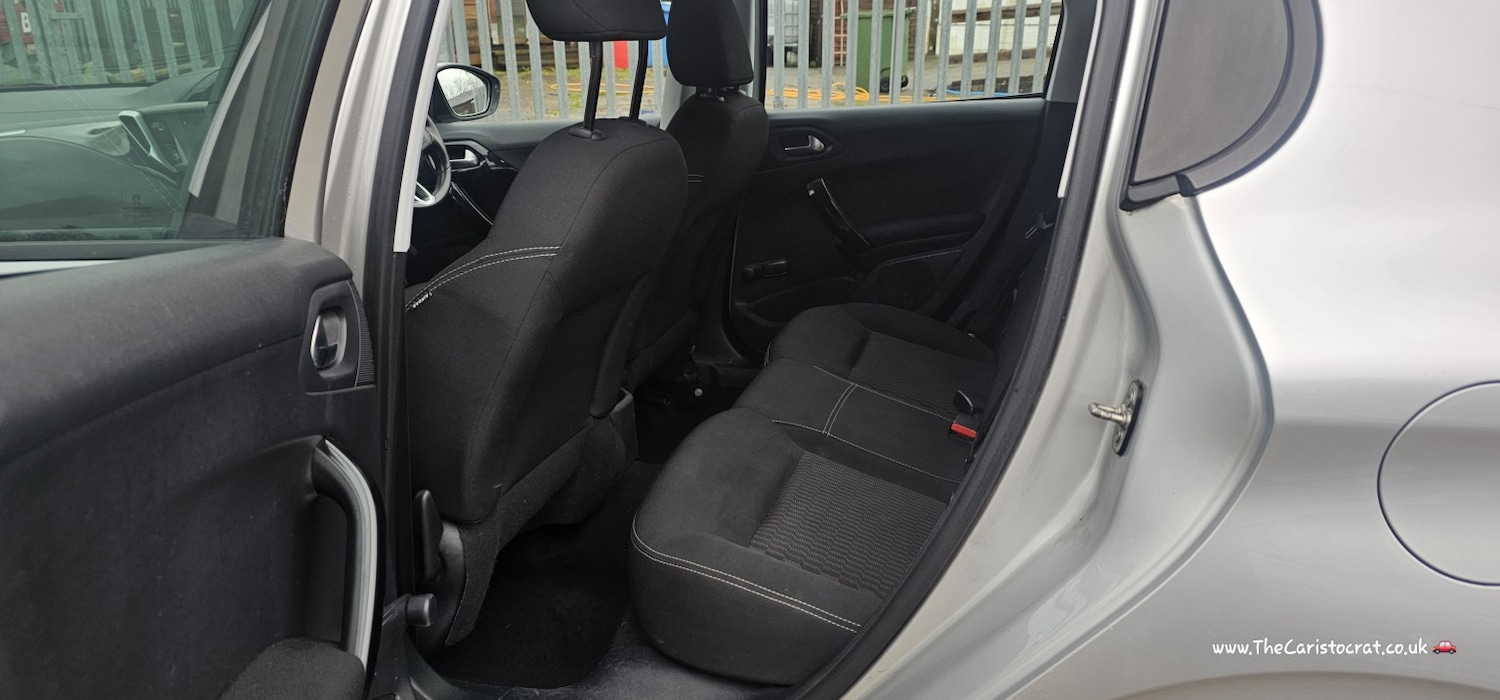 Used Peugeot 208 2016 for sale - 77349730: Photo 15