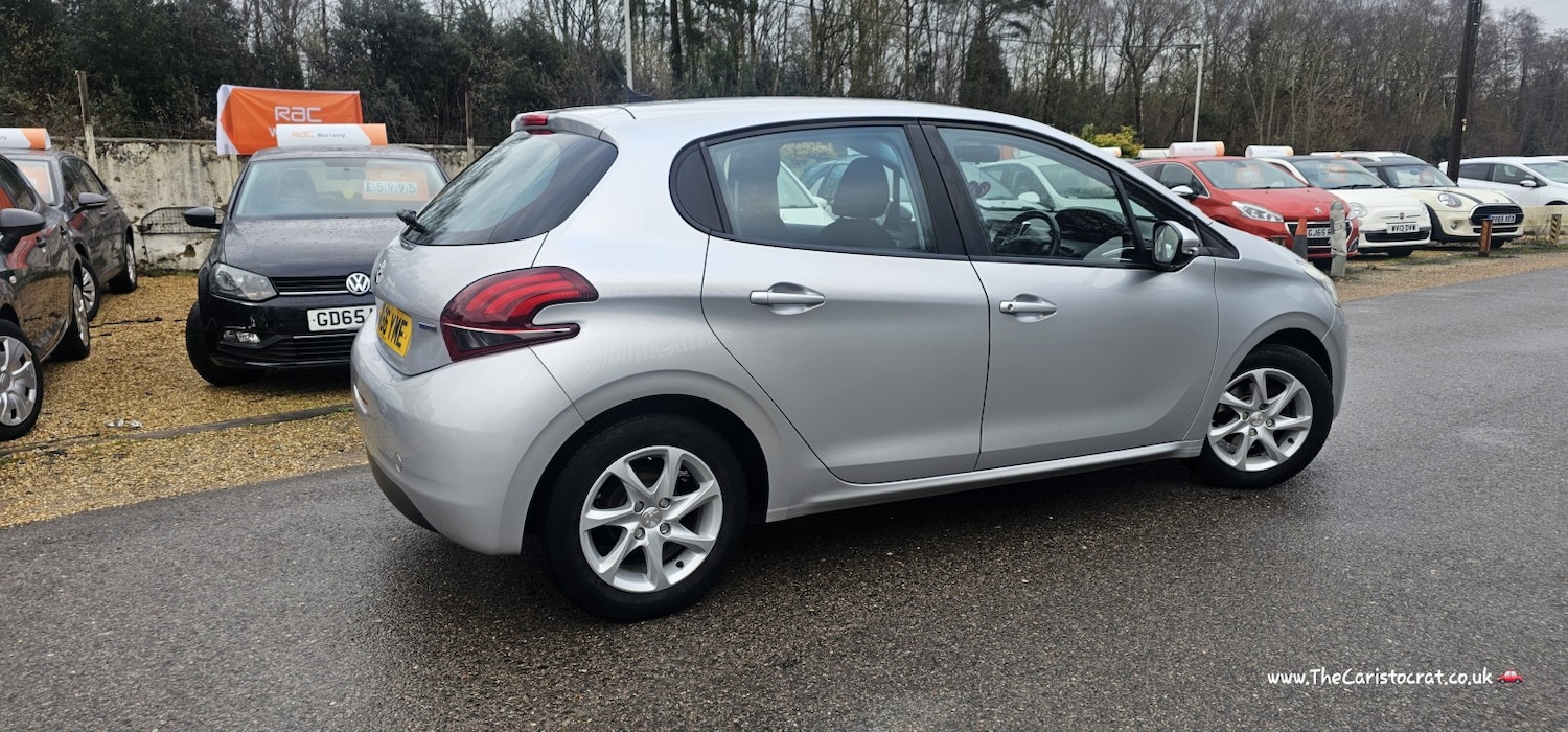 Used Peugeot 208 2016 for sale - 77349730: Photo 3