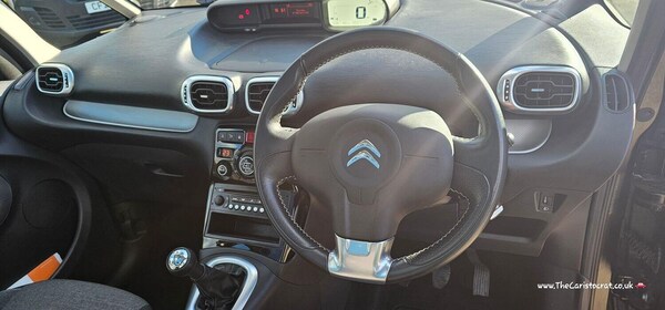 Used Citroen C3 Picasso 2015 for sale - 73598375: Photo 9