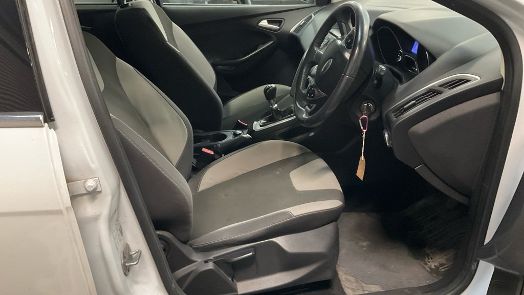 Used Ford Focus 2012 for sale - 76156725: Photo 7