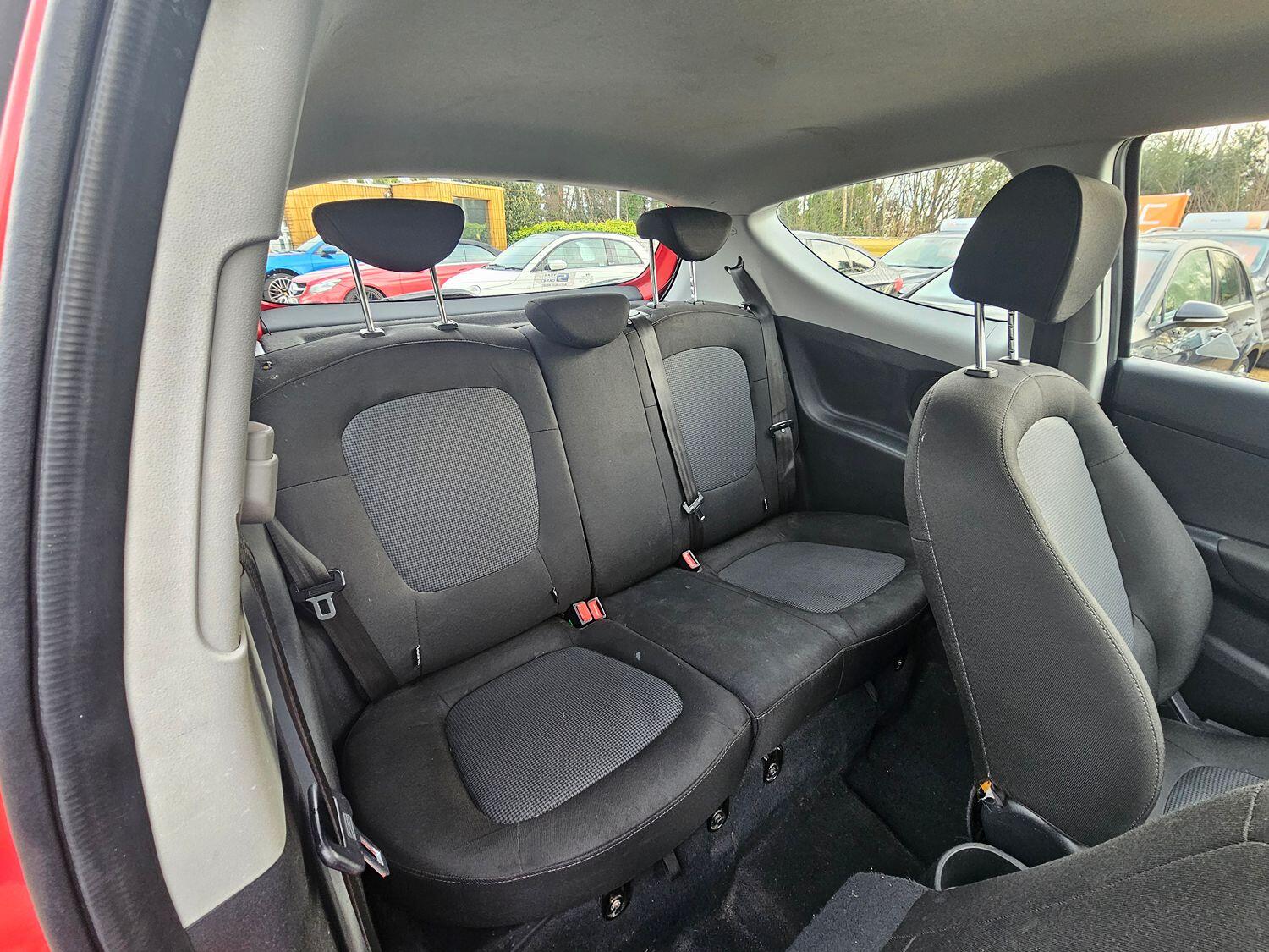 Used Hyundai i20 2012 for sale - 77349726: Photo 11