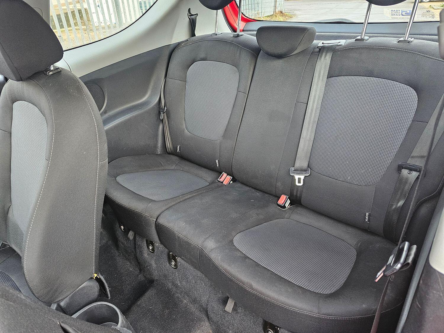 Used Hyundai i20 2012 for sale - 77349726: Photo 13