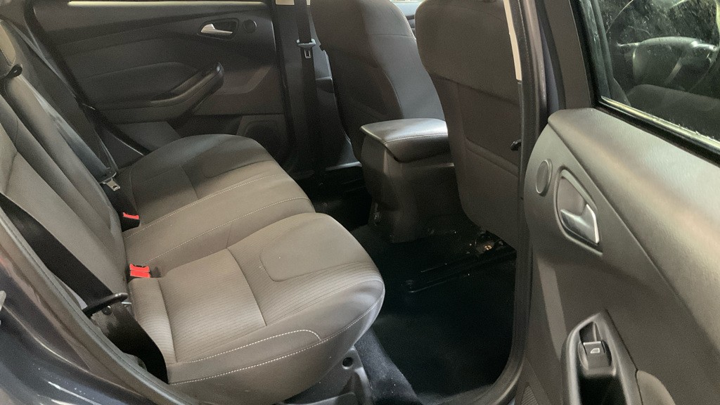 Used Ford Focus 2014 for sale - 76734824: Photo 8