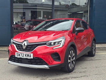 Used Renault Captur 2023 for sale - 78635669: Photo