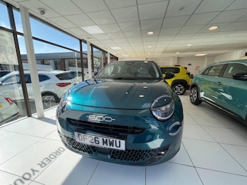 Used Fiat 600 2026 for sale - 79472152: Photo