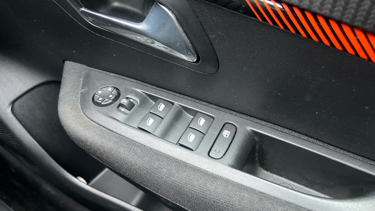 Used Peugeot 208 2022 for sale - 77332427: Photo 22