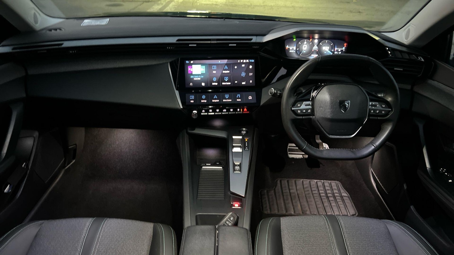 Used Peugeot 308 2023 for sale - 76410181: Photo 4