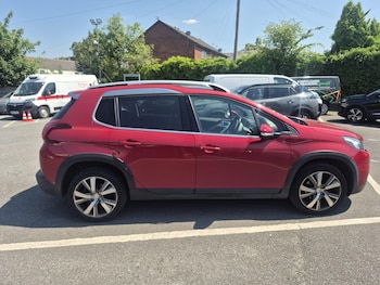 Used Peugeot 2008 2019 for sale - 79159629: Photo