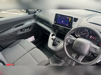 Used Citroen Berlingo 2024 for sale - 75564828: Photo