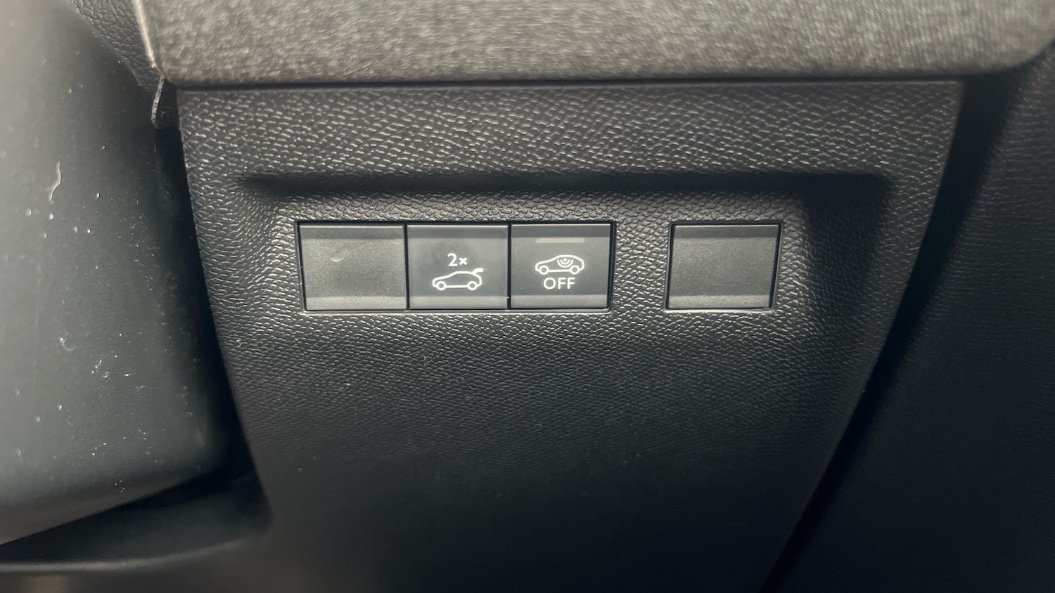 Vehicle 33