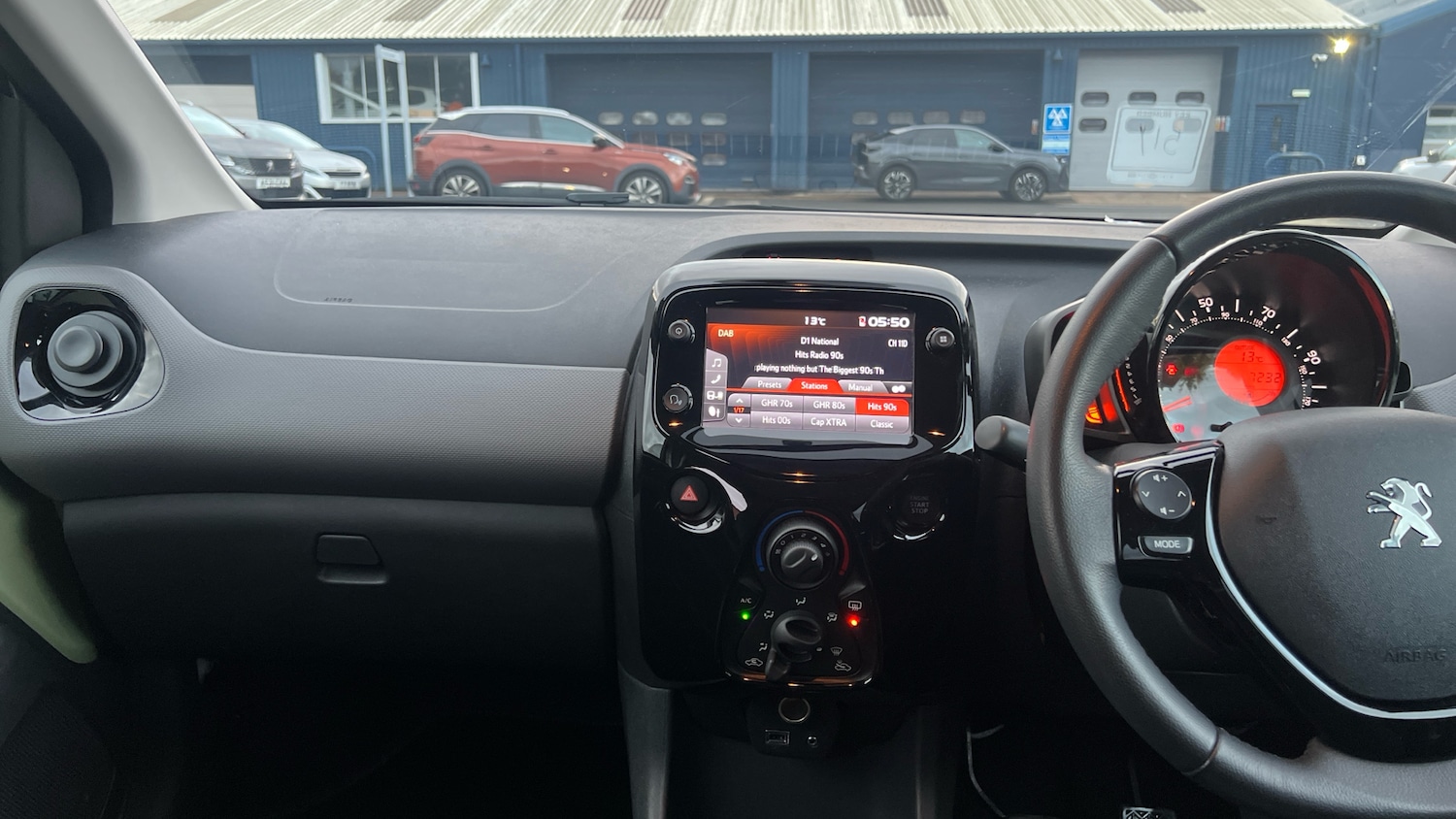 Used Peugeot 108 2022 for sale - 76307977: Photo 10