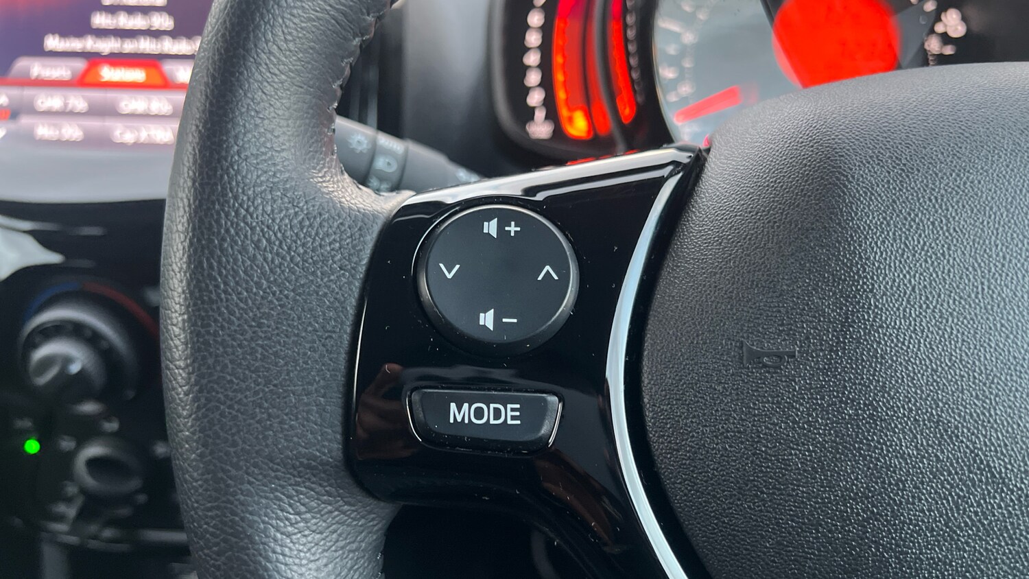 Used Peugeot 108 2022 for sale - 76307977: Photo 23