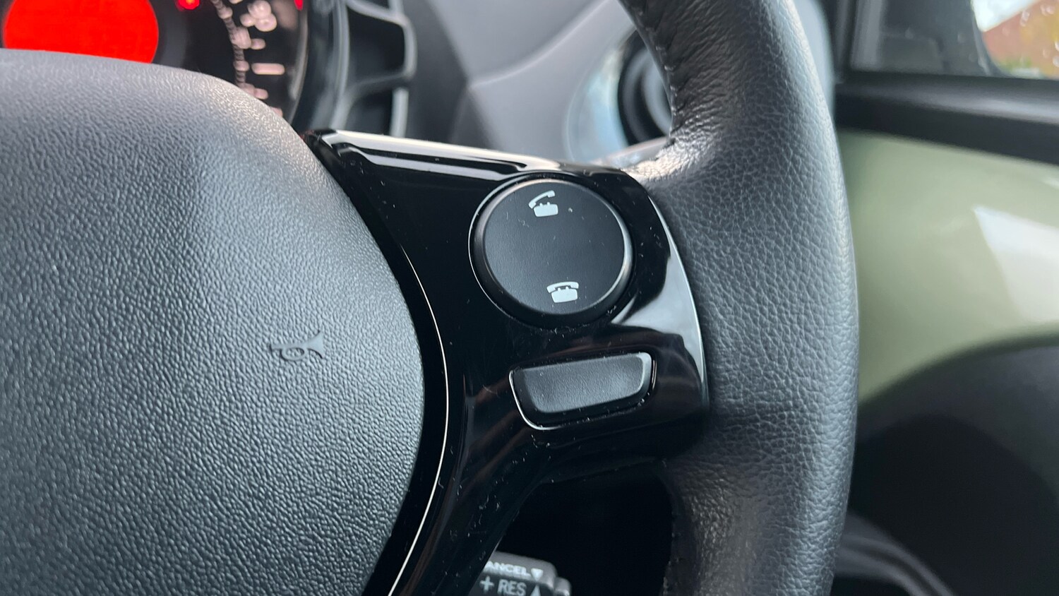 Used Peugeot 108 2022 for sale - 76307977: Photo 24