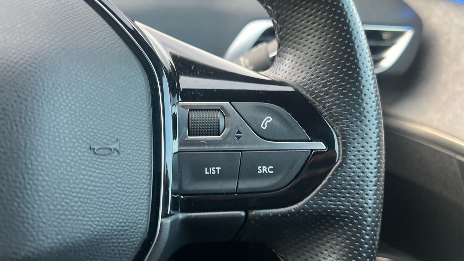 Used Peugeot 3008 2022 for sale - 76307981: Photo 24