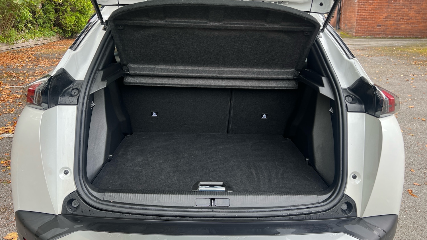 Used Peugeot 2008 2023 for sale - 76787642: Photo 19