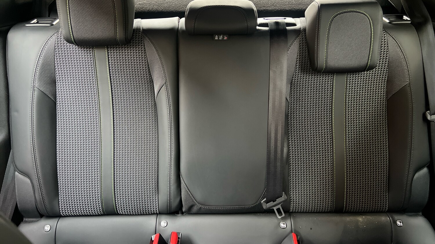 Used Peugeot 2008 2023 for sale - 76787642: Photo 25