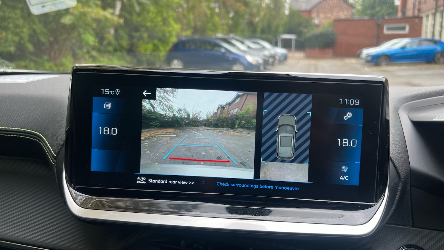 Used Peugeot 2008 2023 for sale - 76787642: Photo 29