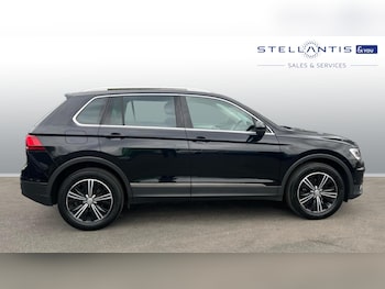 Used Volkswagen Tiguan 2017 for sale - 75942594: Photo