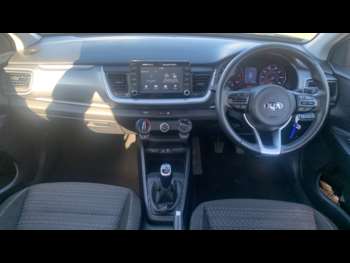 Used Kia Stonic 2018 for sale - 74281457: Photo