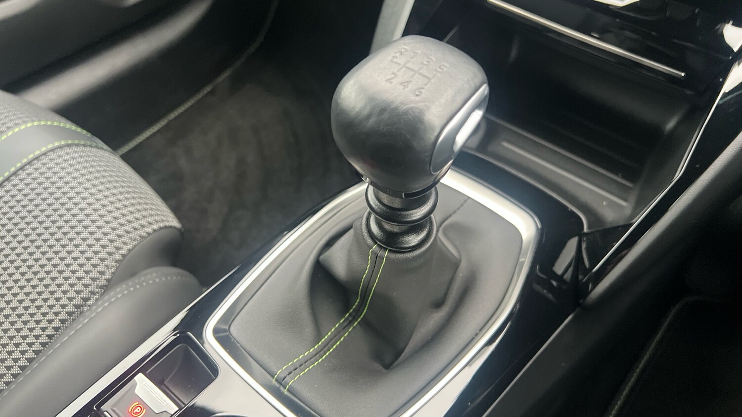 Used Peugeot 208 2022 for sale - 76285228: Photo 20