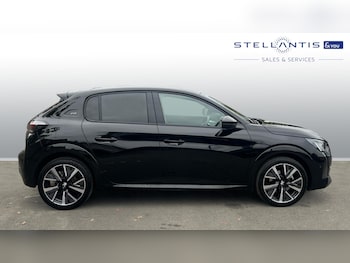 Used Peugeot 208 2022 for sale - 76285228: Photo 2