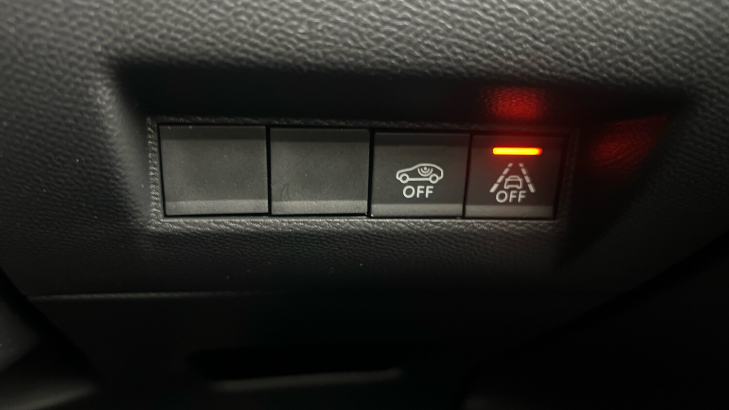 Used Peugeot 208 2022 for sale - 76285228: Photo 33