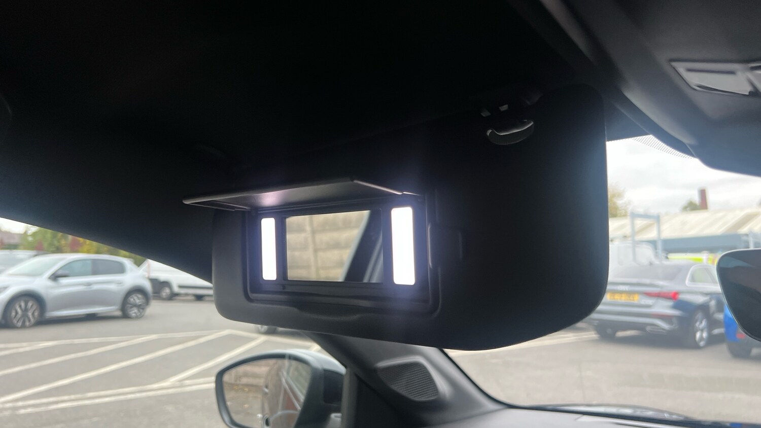 Used Peugeot 208 2022 for sale - 76285228: Photo 34