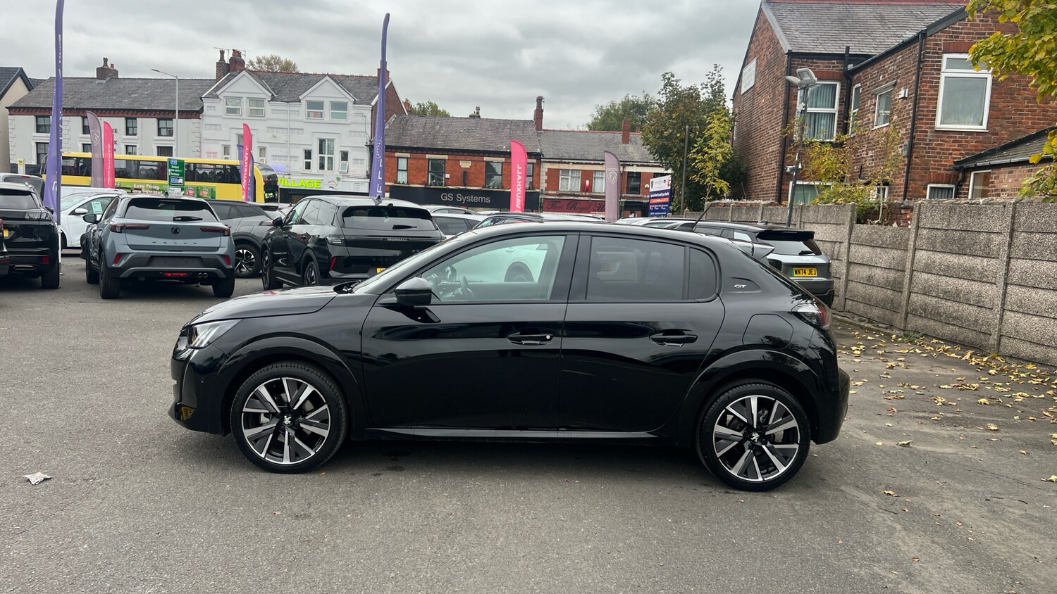 Used Peugeot 208 2022 for sale - 76285228: Photo 6