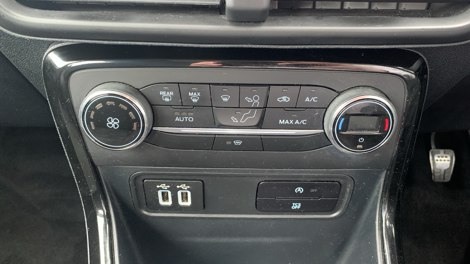 Vehicle 32