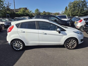 Used Ford Fiesta 2017 for sale - 75697960: Photo
