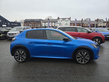 Used Peugeot 208 2022 for sale - 77910192: Photo