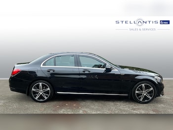 Used Mercedes-Benz C Class 2021 for sale - 76574300: Photo