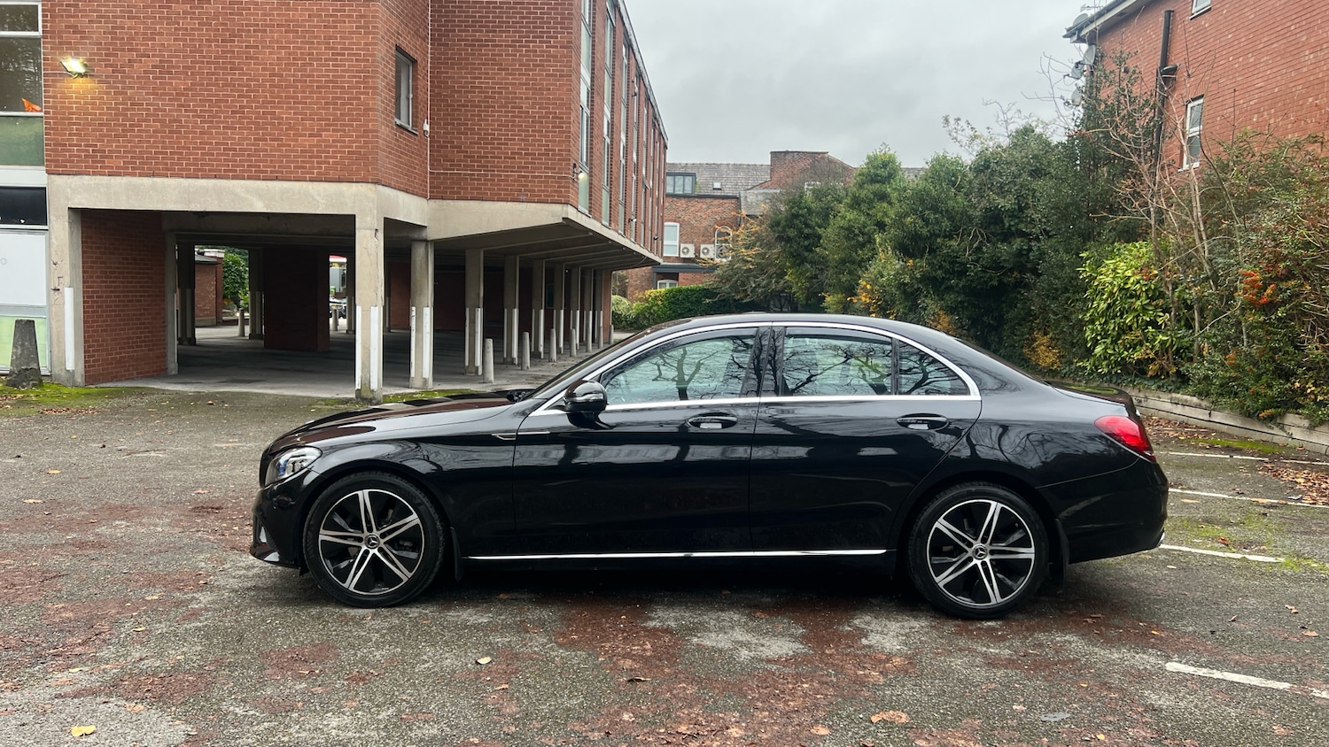 Used Mercedes-Benz C Class 2021 for sale - 76574300: Photo 6