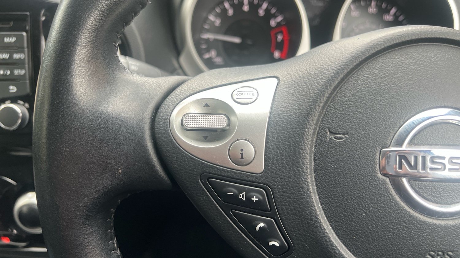 Used Nissan Juke 2019 for sale - 76202072: Photo 23