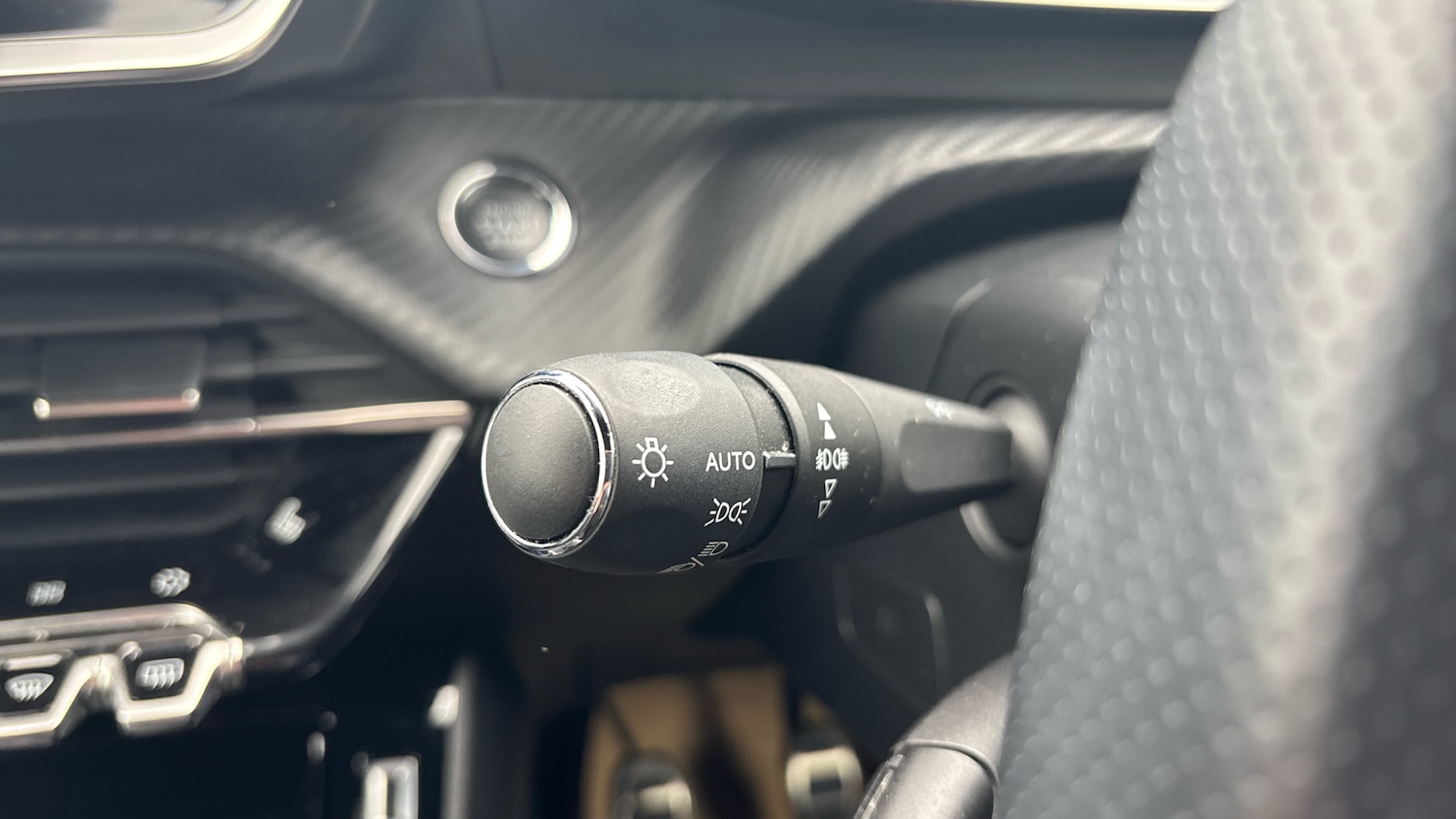 Used Peugeot 2008 2022 for sale - 76099793: Photo 27