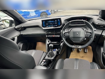 Used Peugeot 2008 2022 for sale - 76099793: Photo 4