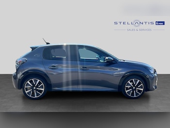 Used Peugeot 208 2022 for sale - 79375241: Photo