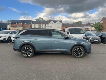 Used Peugeot 5008 2025 for sale - 78562885: Photo