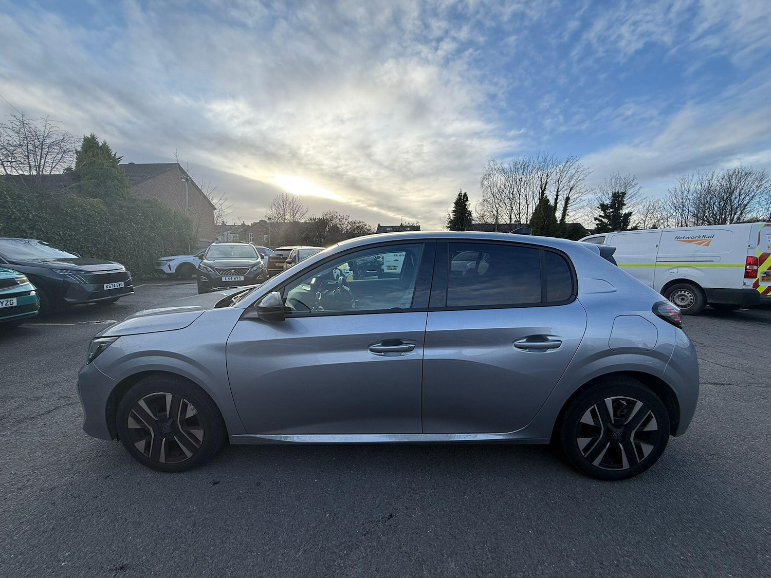 Used Peugeot 208 2024 for sale - 77372346: Photo 6