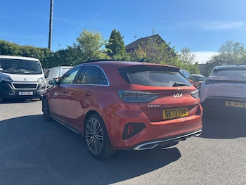 Used Kia Ceed 2023 for sale - 78430884: Photo