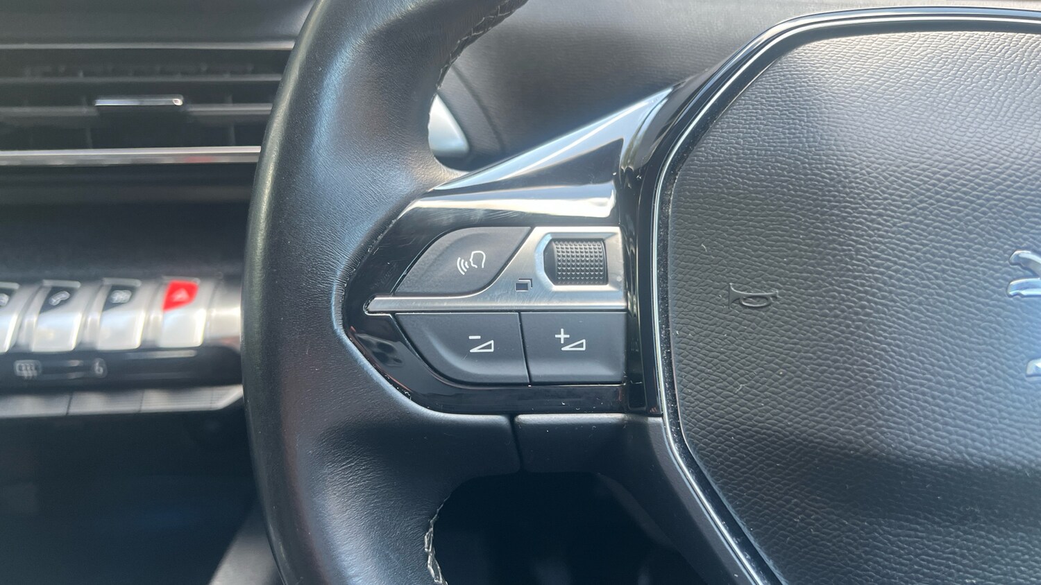 Used Peugeot 3008 2022 for sale - 75733174: Photo 23