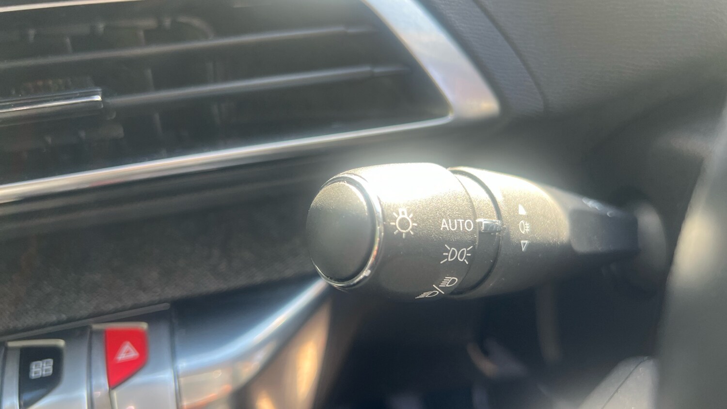 Used Peugeot 3008 2022 for sale - 75733174: Photo 27