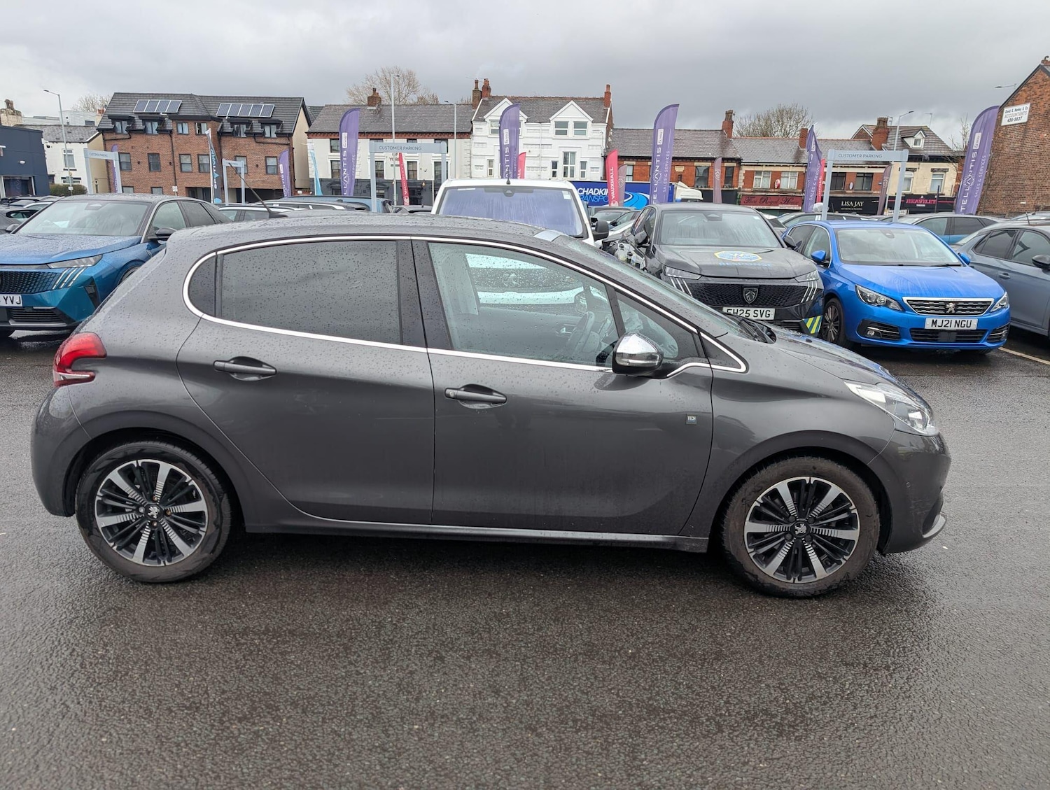 Used Peugeot 208 2019 for sale - 77697421: Photo 4