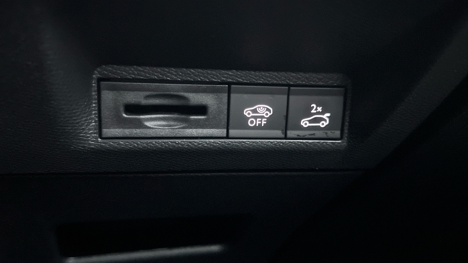 Used Peugeot 3008 2025 for sale - 76840376: Photo 33