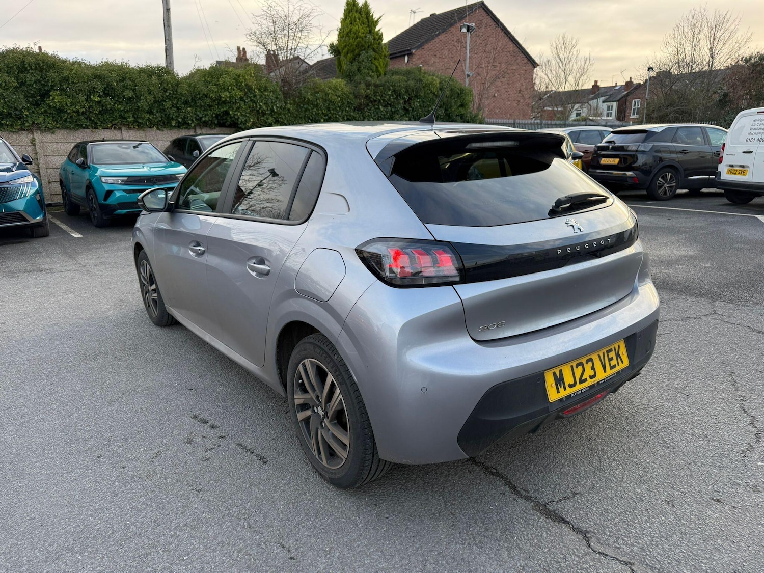 Used Peugeot 208 2023 for sale - 77372330: Photo 4