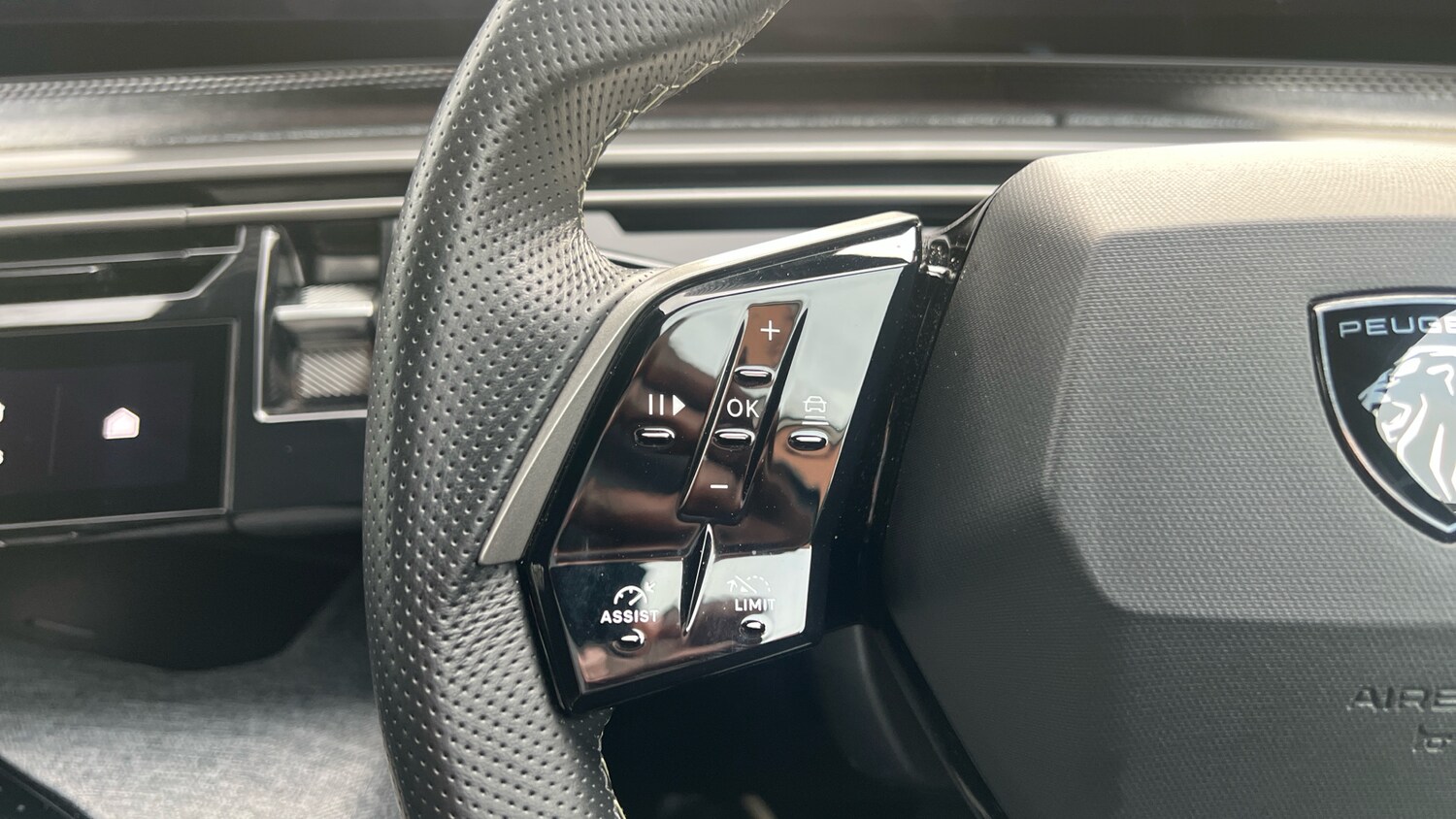Used Peugeot 3008 2025 for sale - 77268696: Photo 23